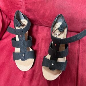 Dr. Scholl's Black Textured Sandals